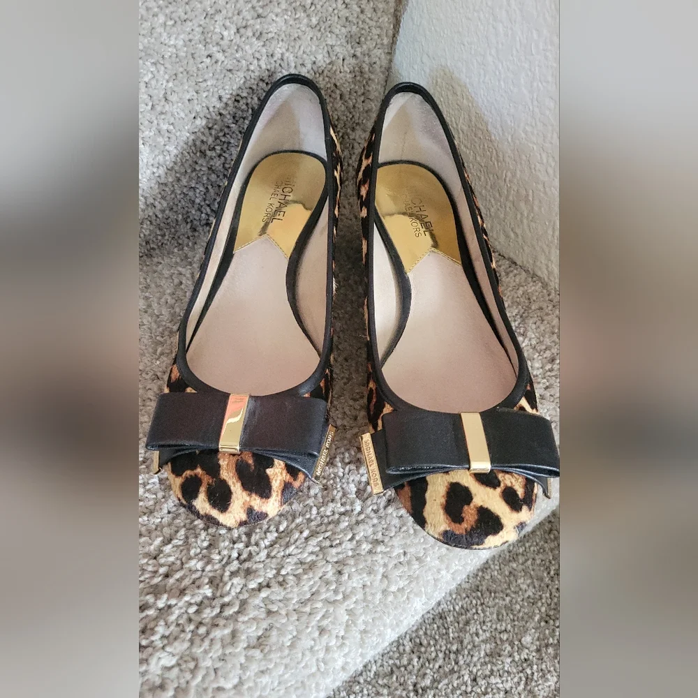 Michael Kors Brown and Black Heels with Leopard Print in Calf Hair.size 7.5